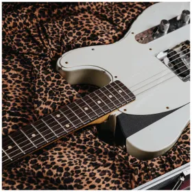 Fender Custom Shop Joe Strummer Esquire RW OW 48
